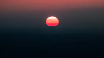 Captivating sunset with vivid colors - Credits: pexels