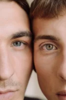 Intimate close-up of two young - Credits: pexels
